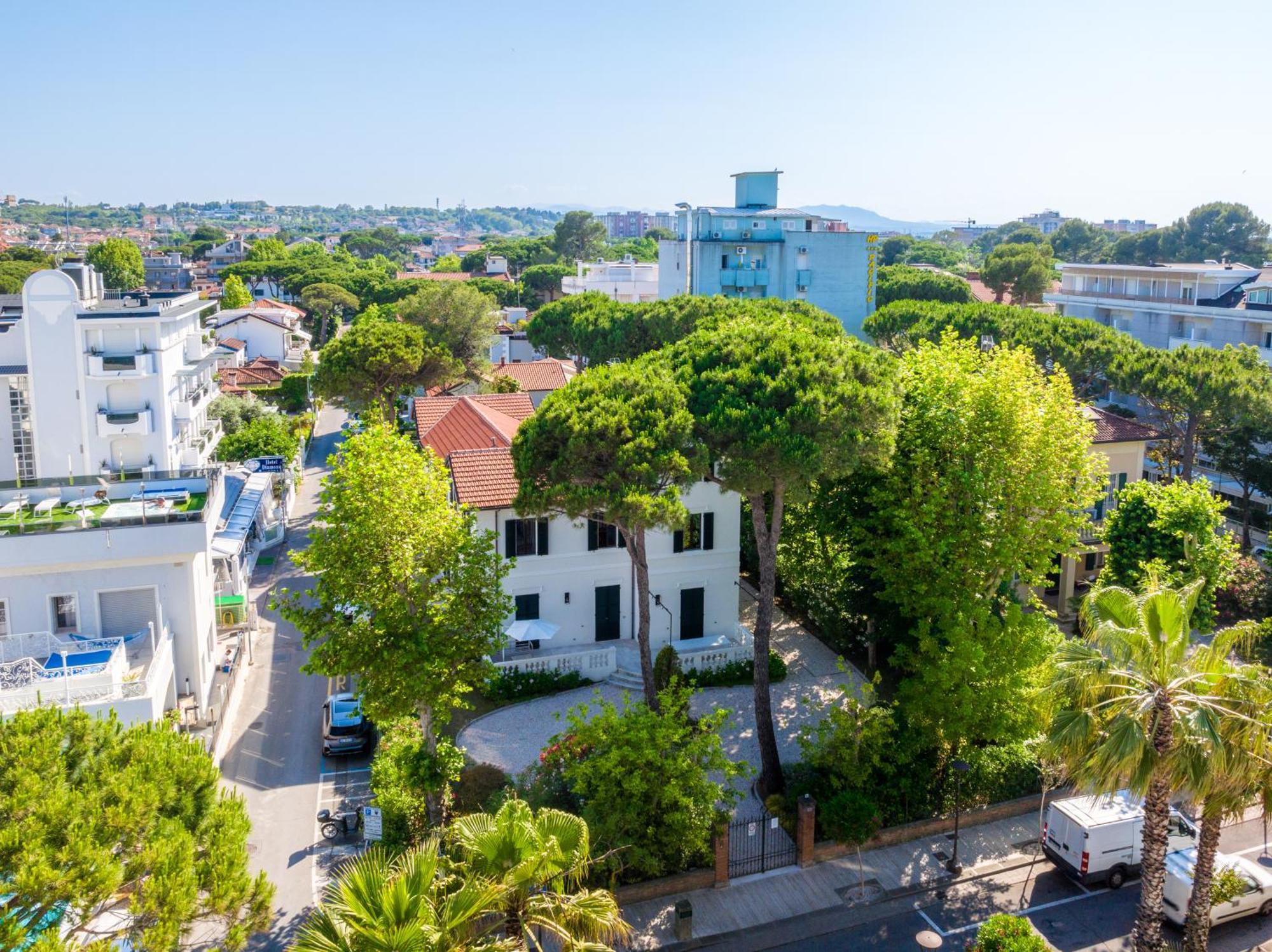 Hotel Select Suites & Spa - Apartments Riccione Esterno foto