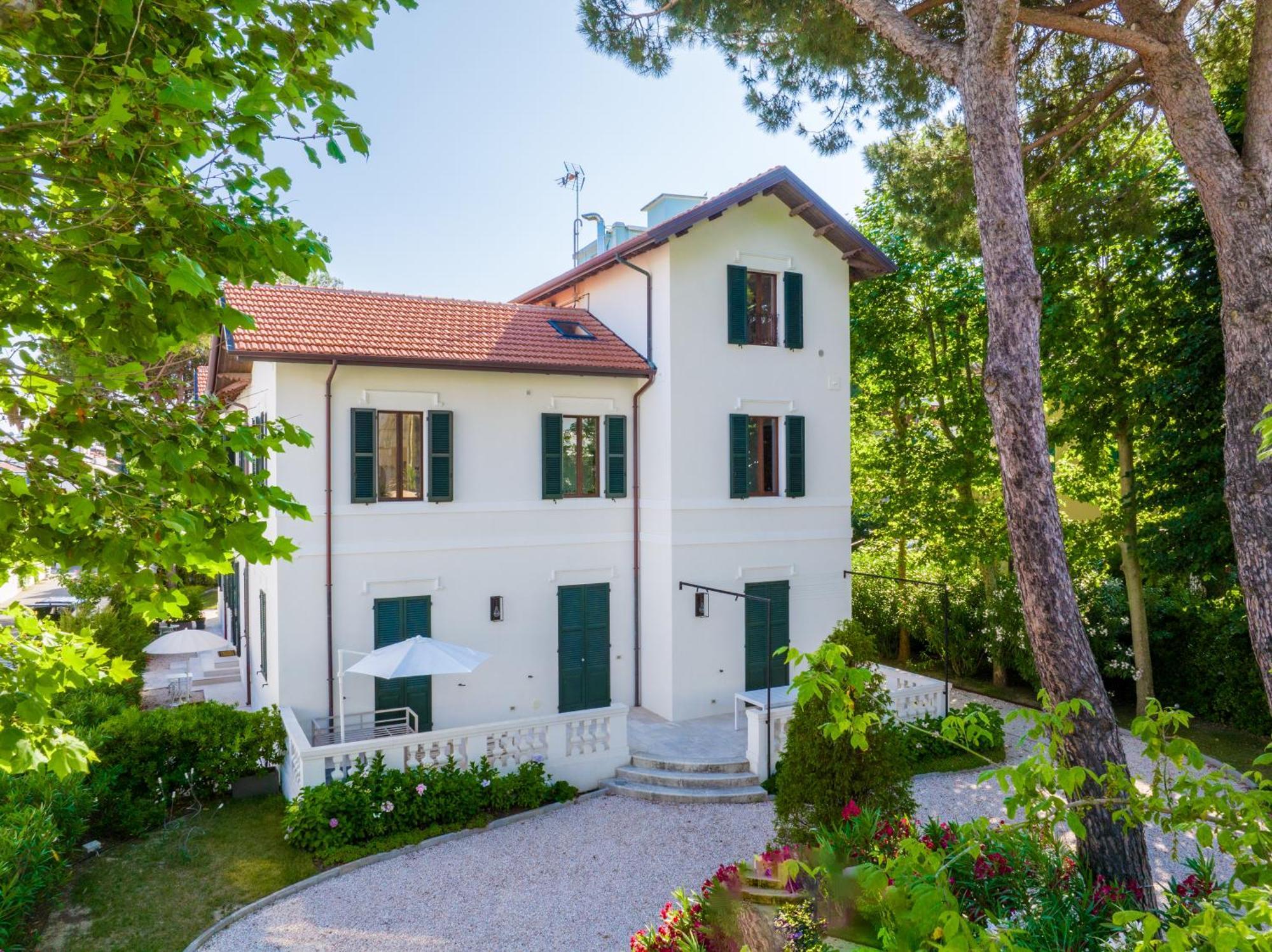 Hotel Select Suites & Spa - Apartments Riccione Esterno foto