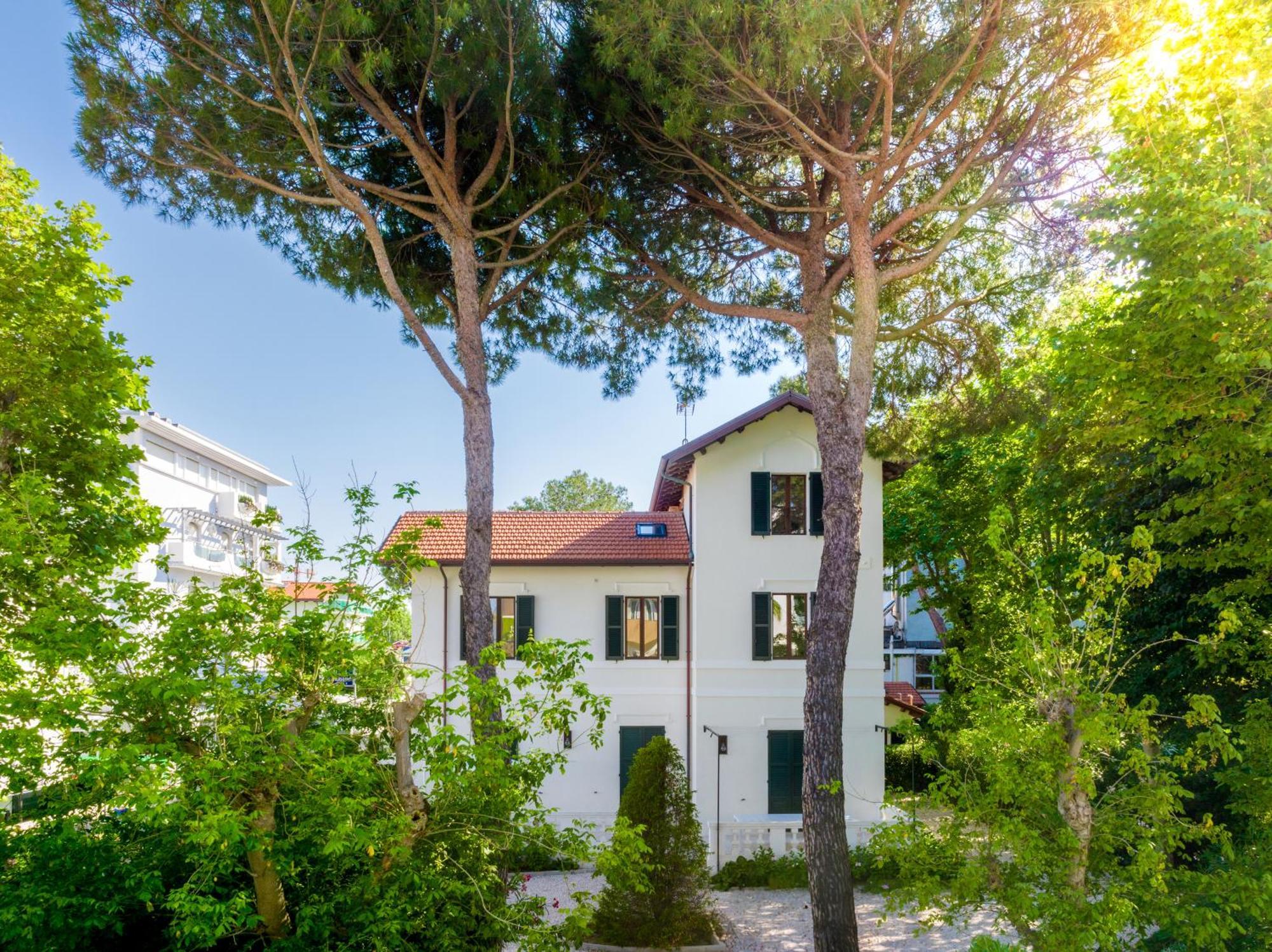 Hotel Select Suites & Spa - Apartments Riccione Esterno foto